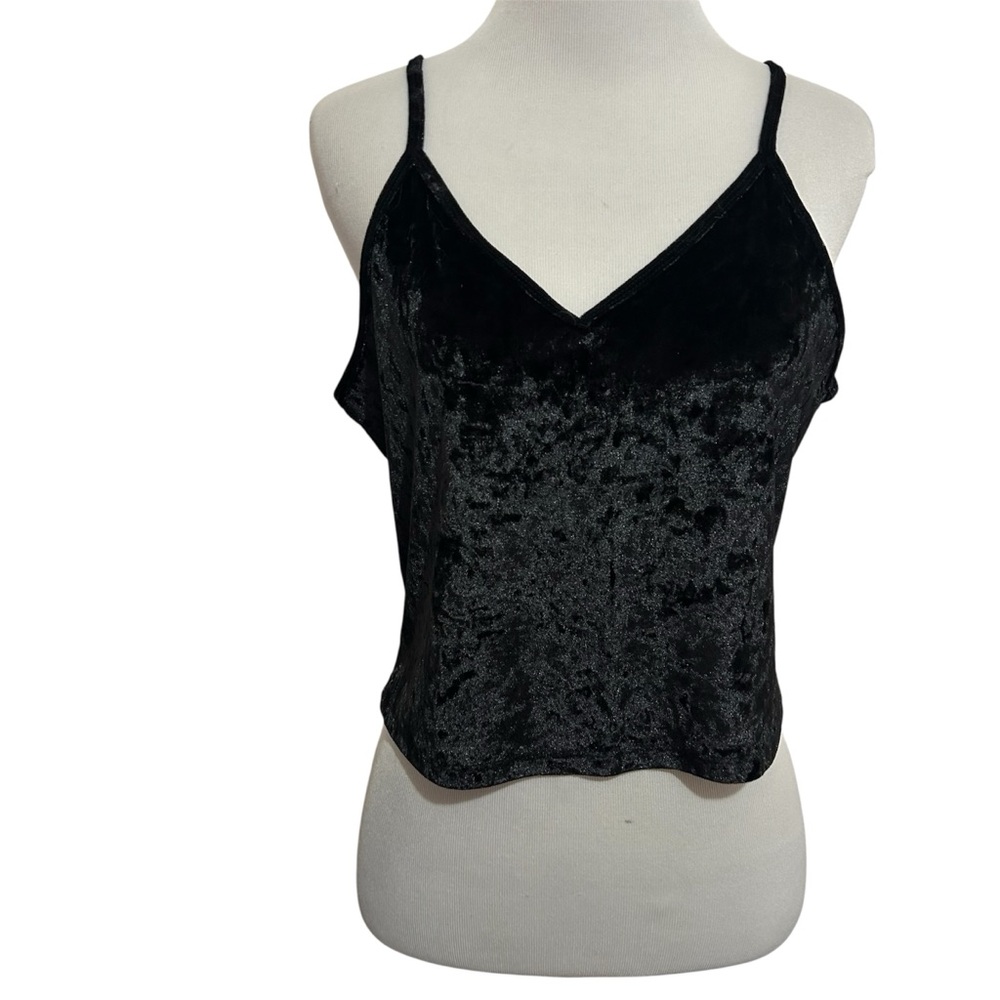 5/$30 🎈 Popular 21 large black velvet cropped tank top